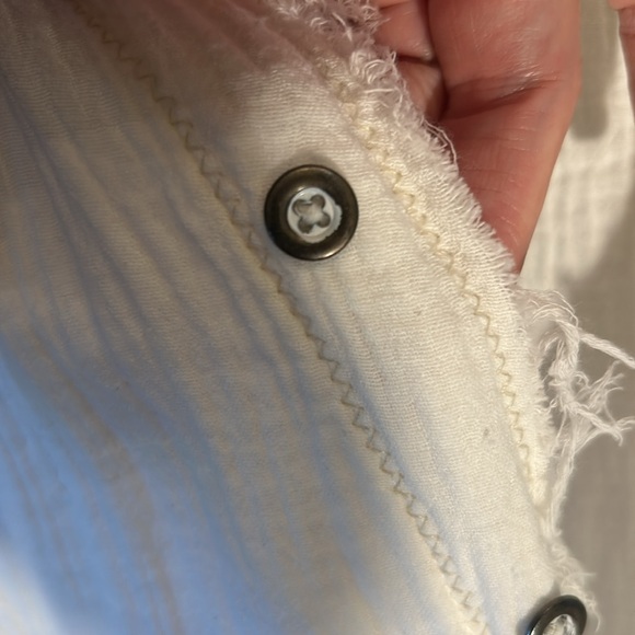 WE THE FREE fabulous boho tunic shirt EUC in Size XL Ivory gauze-y button down - Picture 13 of 13